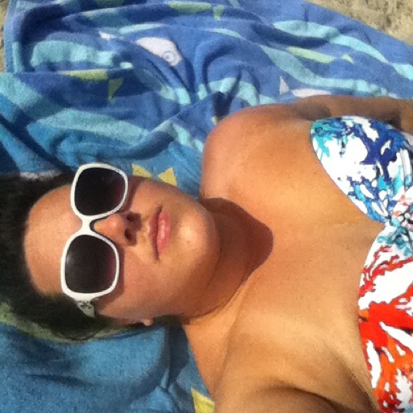 Meet your Posher, Teagan!! - Picture 3 of 3